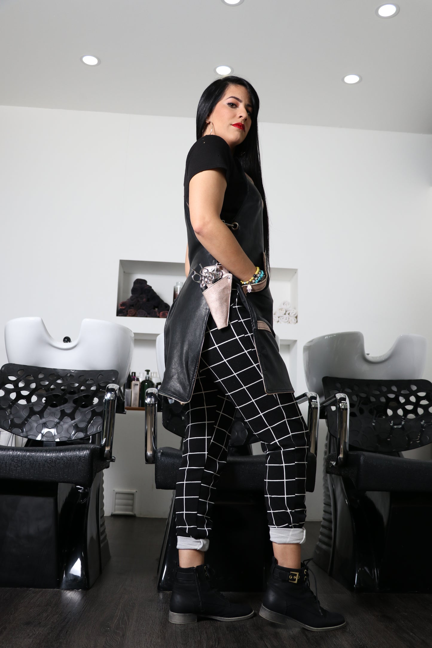 Delantal Stylo Traje 100%piel